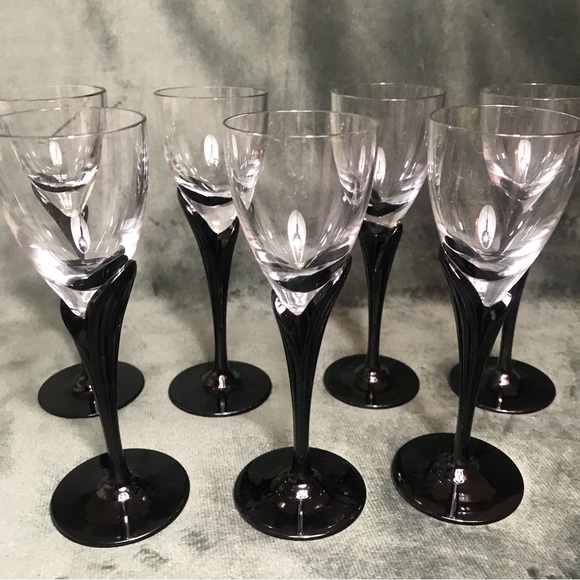 Cordial glasses / Small Wine Glasses / sherry glass Black Petal Stem 5.5” - Picture 2 of 16
